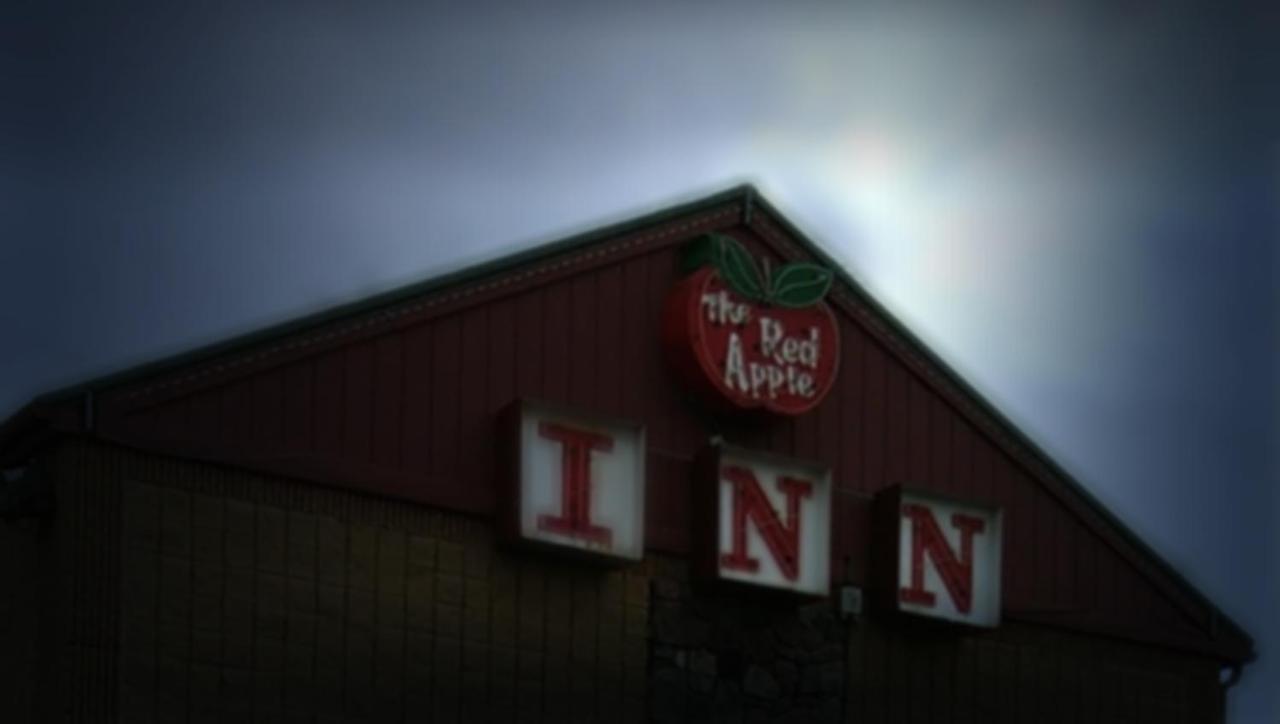 Red Apple Inn Wayne 外观 照片
